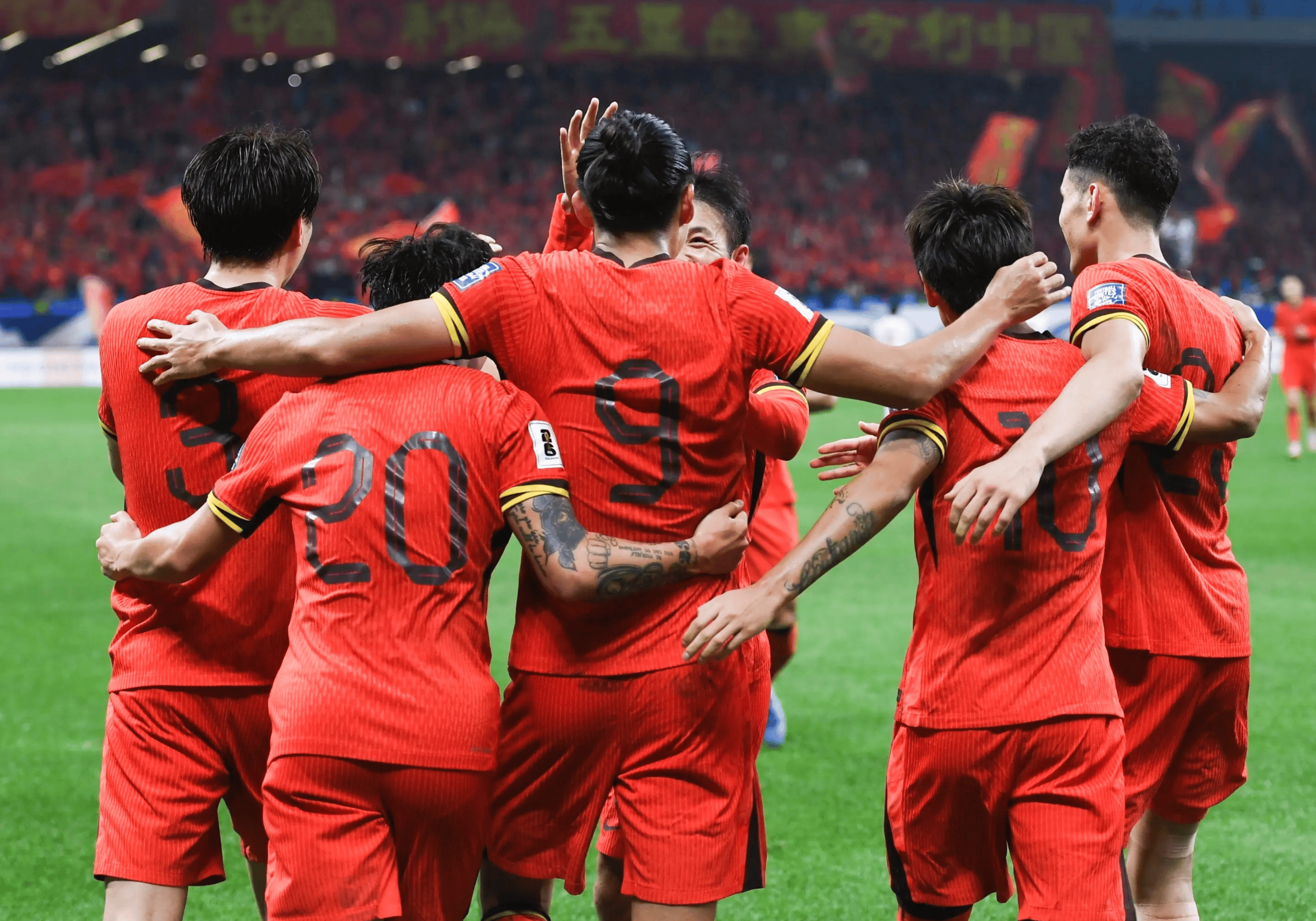 国内俱乐部在国际赛场上表现抢眼