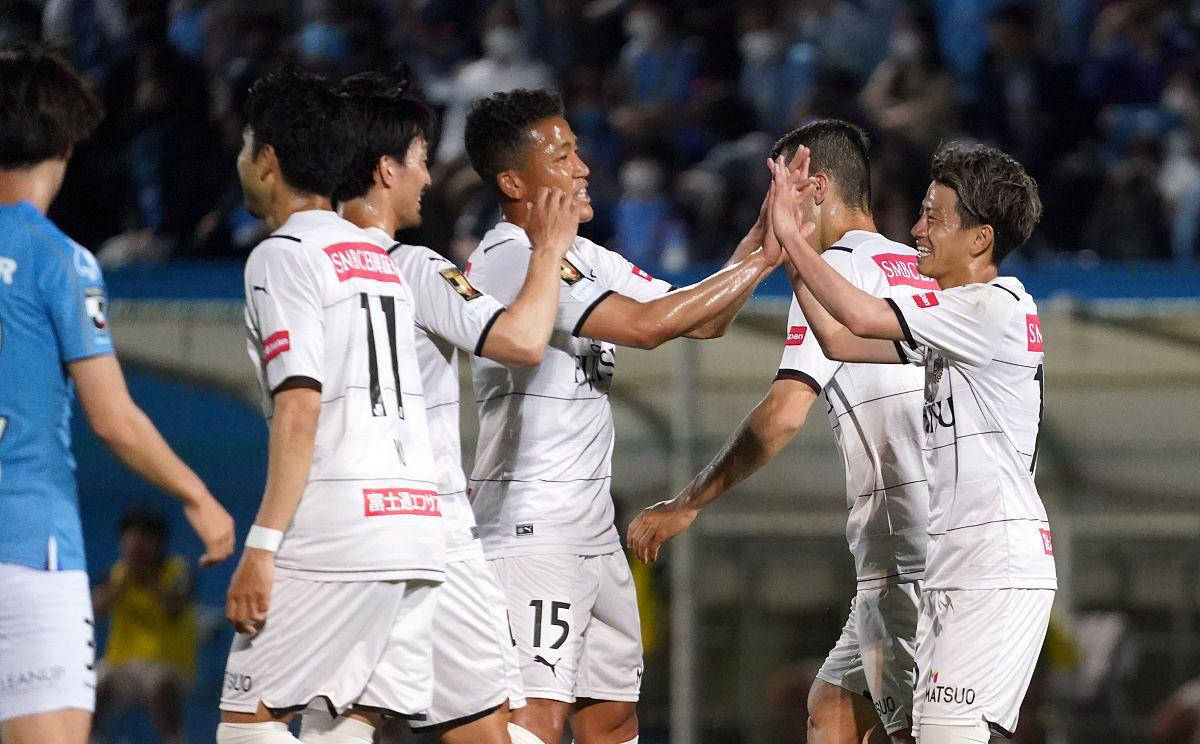 日本川崎前锋小组全胜晋级下一轮