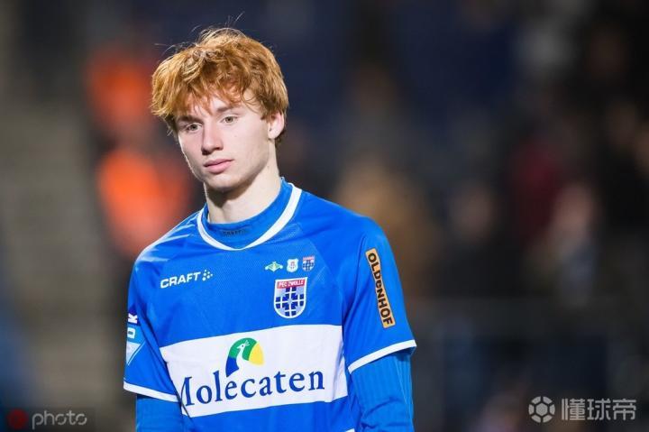 兹沃勒一举跻身联赛前四，迎来新一轮挑战的简单介绍