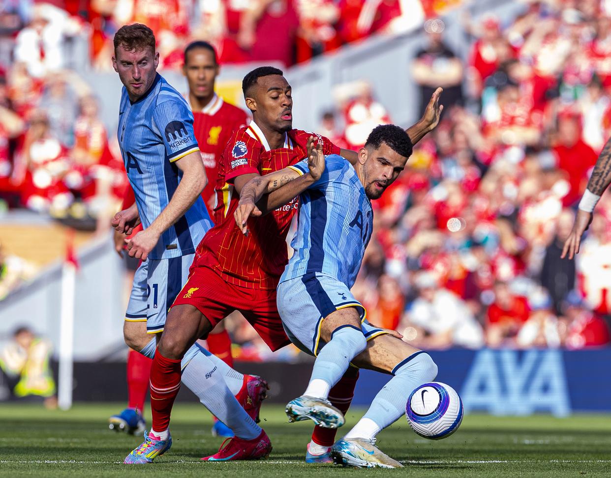 热刺客场大胜，晋级英格兰杯四强