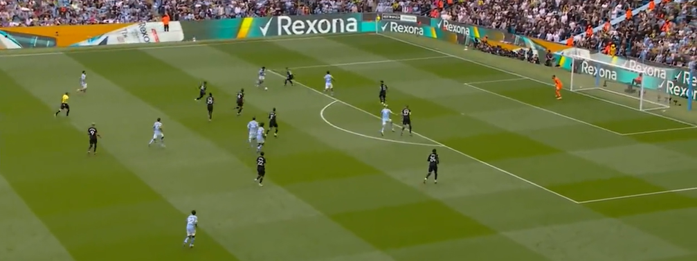 关于热刺主场士气高昂，轻松击溃对手！的信息