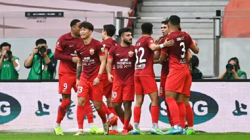 中超联赛最新排名曝光，夺冠热门领头羊自治