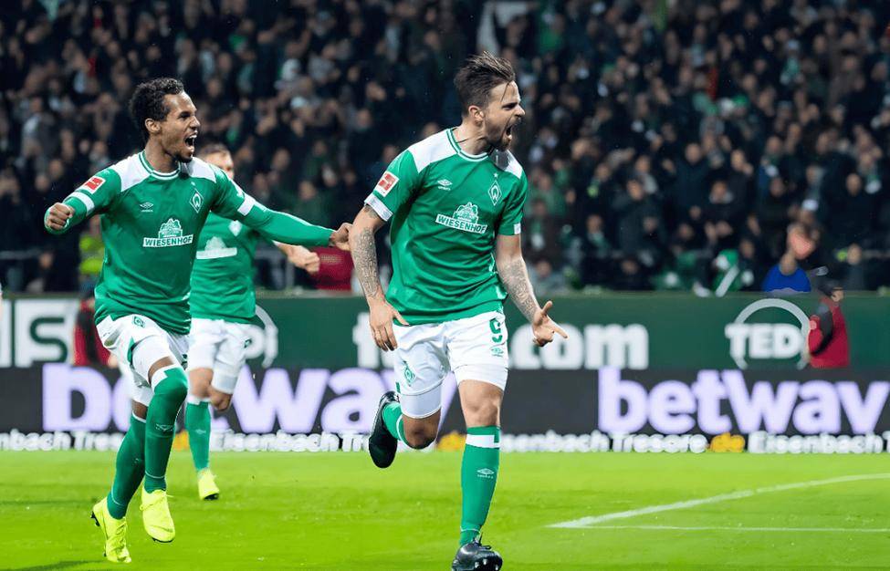 法兰克福客场遭遇惨败,球队需总结教训 法兰克福客场遭遇惨败,球队需总结教训