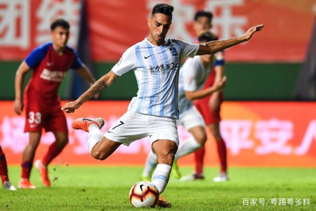 广州富力客场战胜重庆斯威，积分超越上港的简单介绍