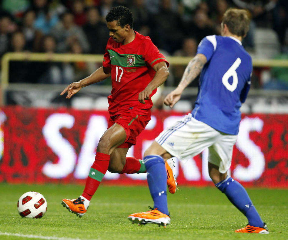 芬兰队在实力对决中展现出众 芬兰队在实力对决中展现出众