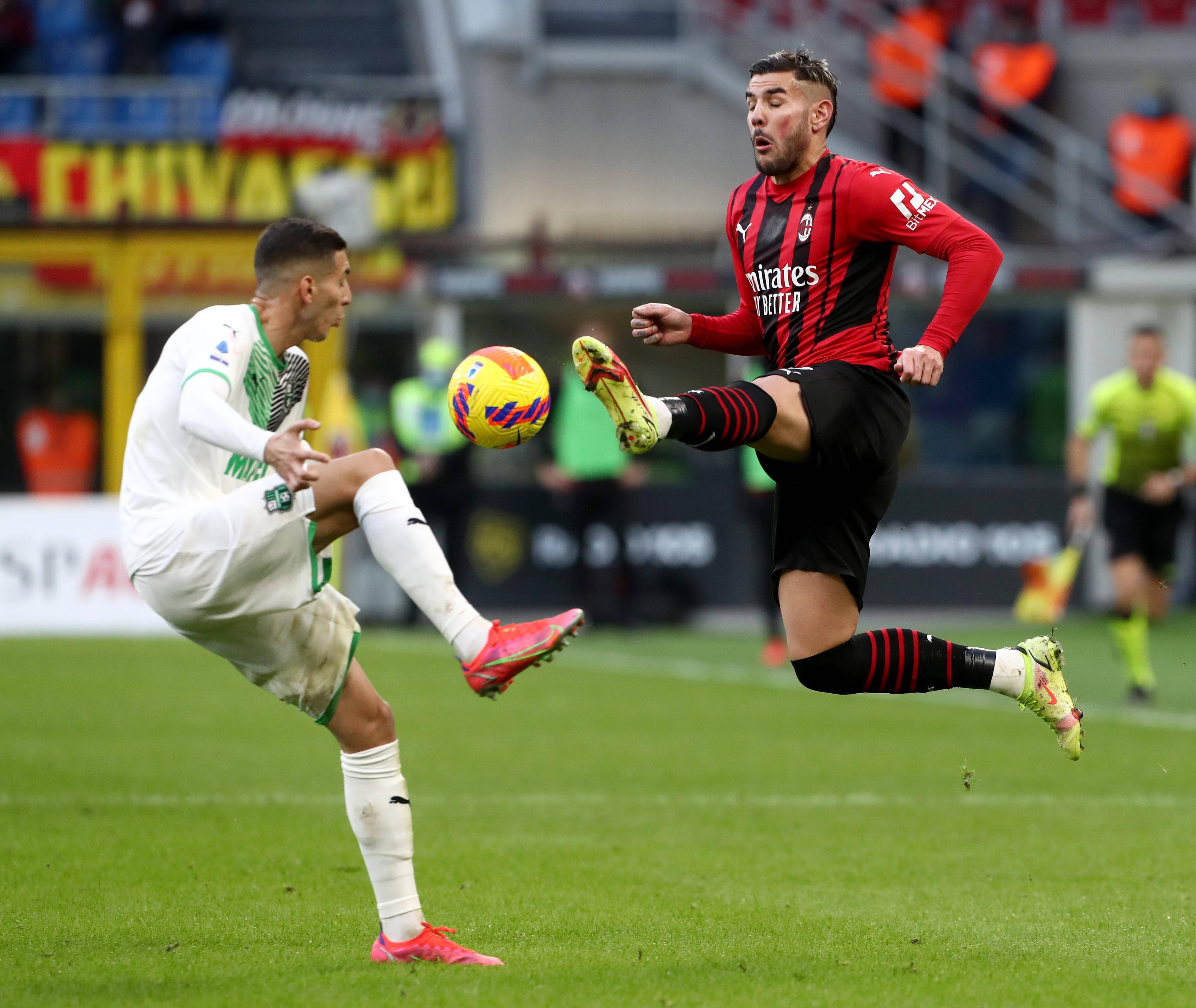 AC米兰新援表现抢眼,队内竞争加剧