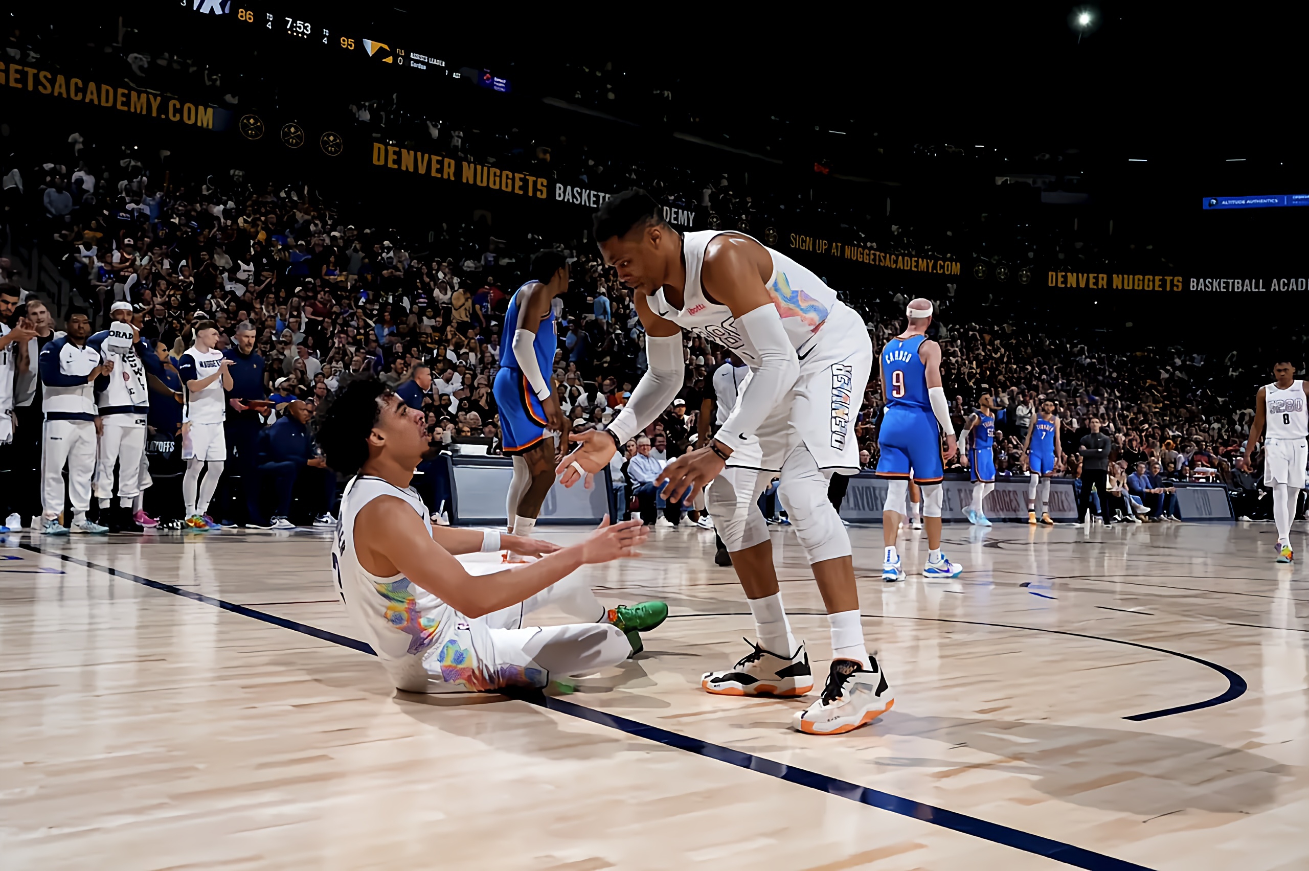 关于NBA季后赛剧情扑朔迷离，胜负悬念不断延伸的信息